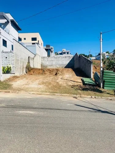 Imperdível terreno no condomínio cyrela em Taubaté