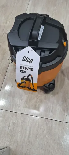Aspirador de pó e água