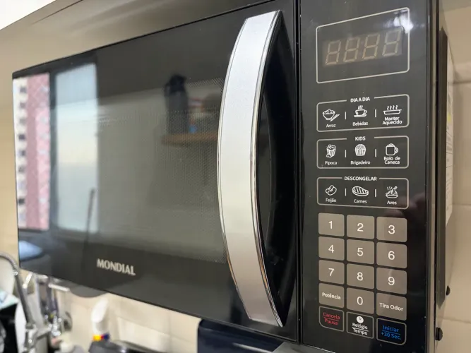 Microondas Mondial 21l