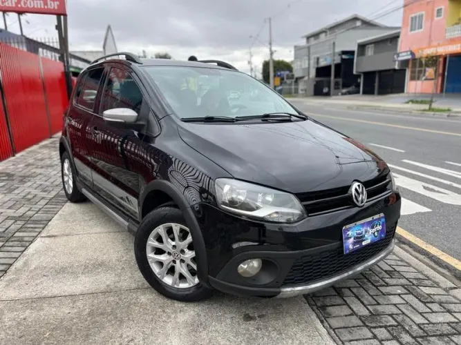 Volkswagen Crossfox 1.6 MI Total Flex 8V 5P 2012