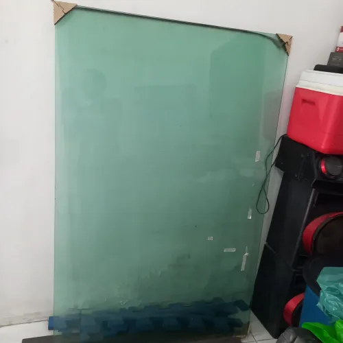Vidro temperado 8mm (1,5m X 1m)