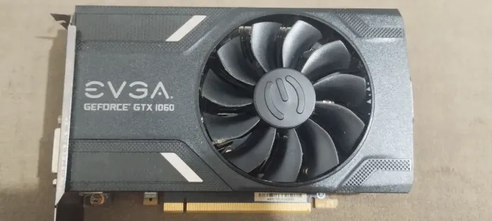 Vendo placa de vídeo EVGA GTX 1060 6g