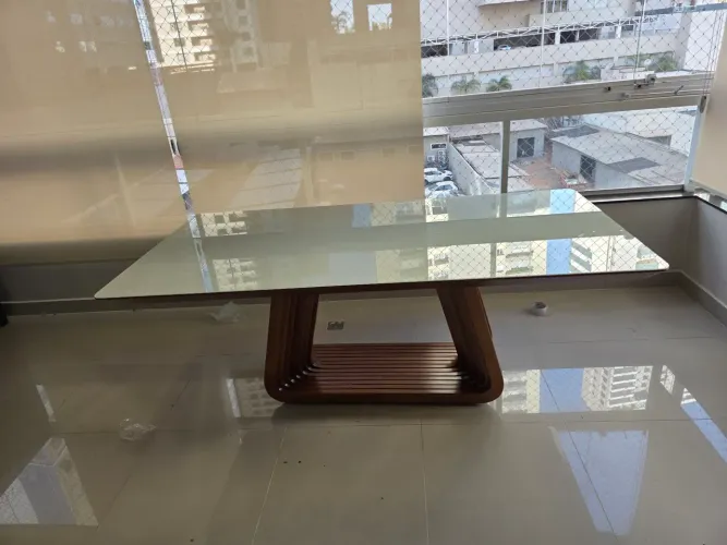 Mesa Jantar. Impecável.