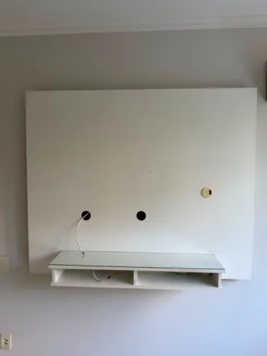 Painel de TV Branco