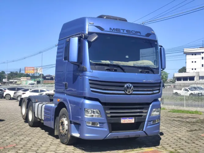 Vw Meteor 28.460 | Único dono top de linha
