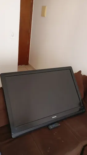 Vendo TV 42 polegadas philipis
