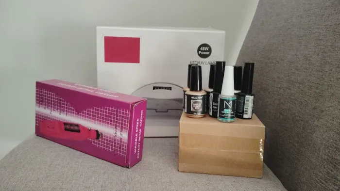 ? KIT COMPLETO DE UNHAS EM GEL & ESMALTAÇÃO SEMIPERMANENTE ?