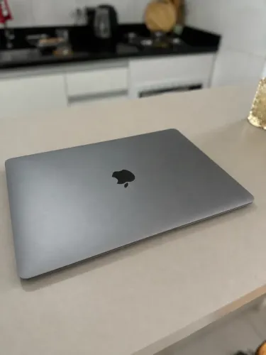 MacBook Air M1 8GB 256GB - Única Dona, Excelente Estado