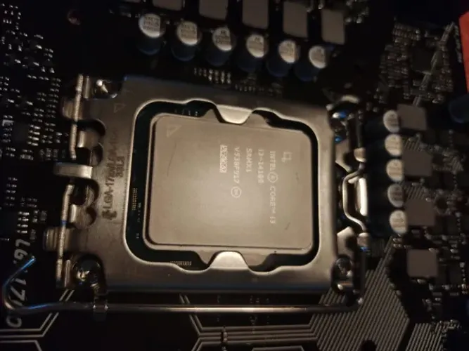 Processador Intel Core i3-14100, 4-Core, 8-Threads, 3.5GHz (4.7GHz Turbo)