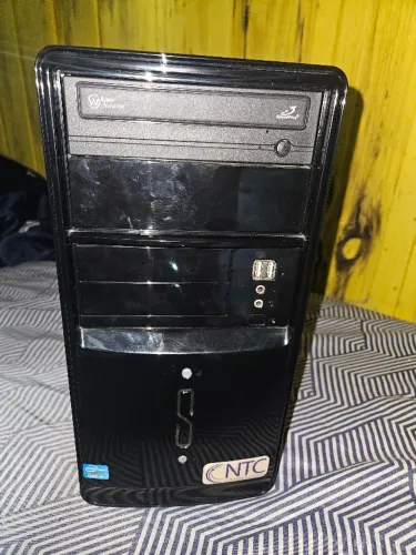 Computador Intel Core I3-2100, 4GB de RAM, SSD 120GB, Windows 10 com Office.