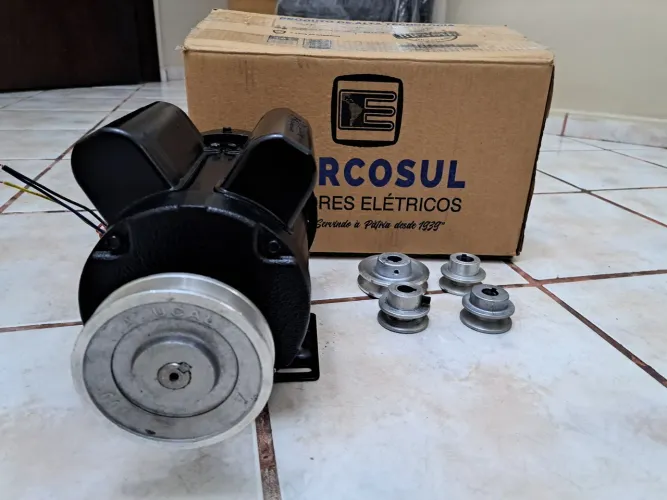 Motor monofásico 1 HP 220v