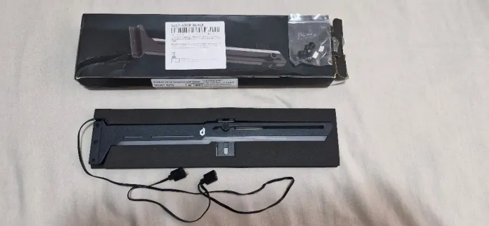 Suporte horizontal de GPU com faixa ARGB endereçável 5V 3PIN Sag G276-ARGB-Black
