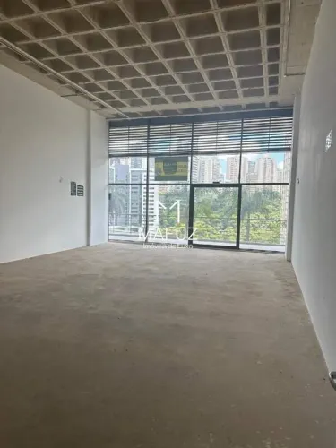 Aluga-se loja de 102 m² no Ed. Prisma no Vale do Sereno- Nova Lima/MG