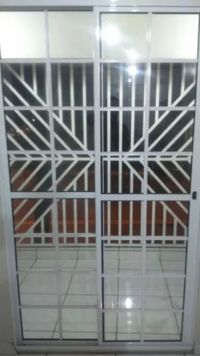 Alugo lindo kitnet próximo a tudo