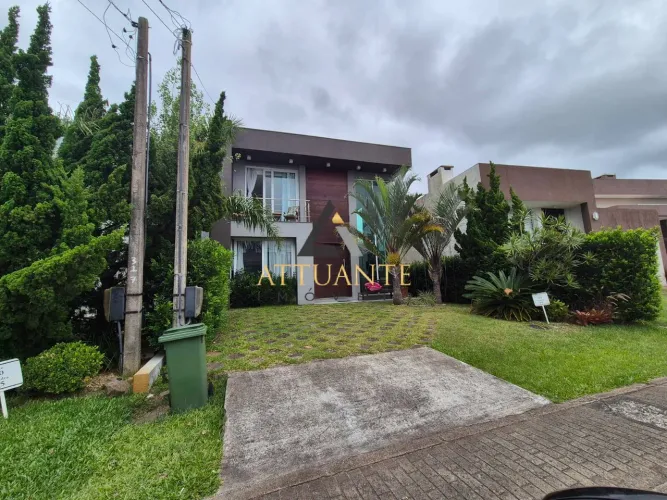 EXCELENTE CASA NO CONDOMINIO LAS PALMAS EM XANGRI-LA