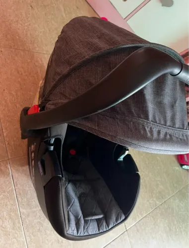 Bebê conforto Importado marca Britax