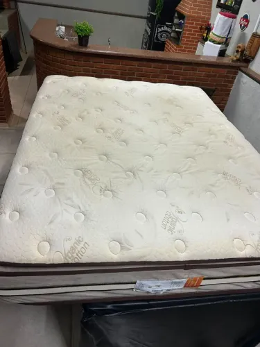 Colchão queem size