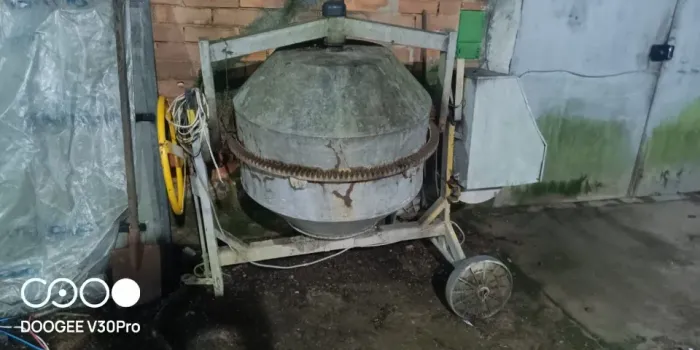Betoneira 400 Litros Motor WEG Bifásico 110/220v