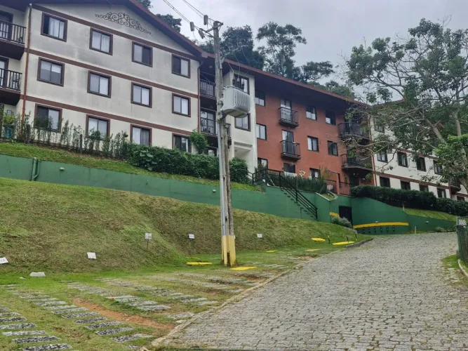 Apartamento para locação, Samambaia, Petrópolis, RJ