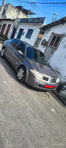 Renault Megane Sedan Dynamique 2.0 16V Aut. 2008