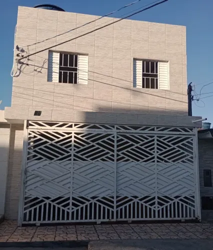 Vendo 3 Lindas Casas Todas Reformadas no Jd Vazame Próx pronto socorro!