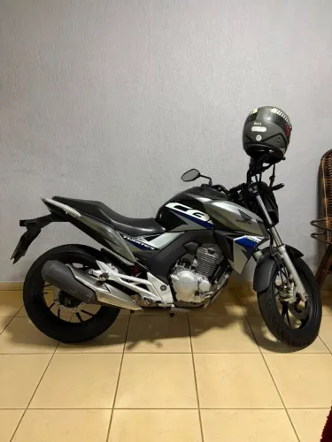 CB 250 Twister