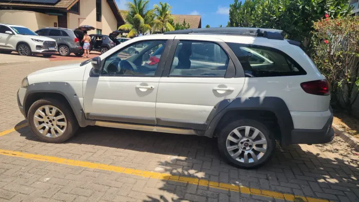Fiat Palio Week. Adv. Dualogic 1.8 Flex 2016