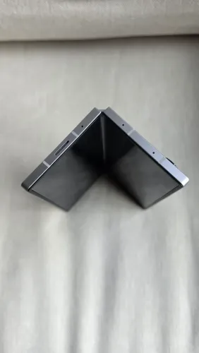 SAMSUNG FOLD 6