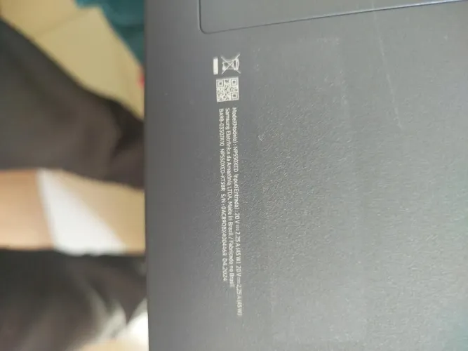 SAMSUNG GALAXY BOOK - SEMINOVO E MUITO CONSERVADO
