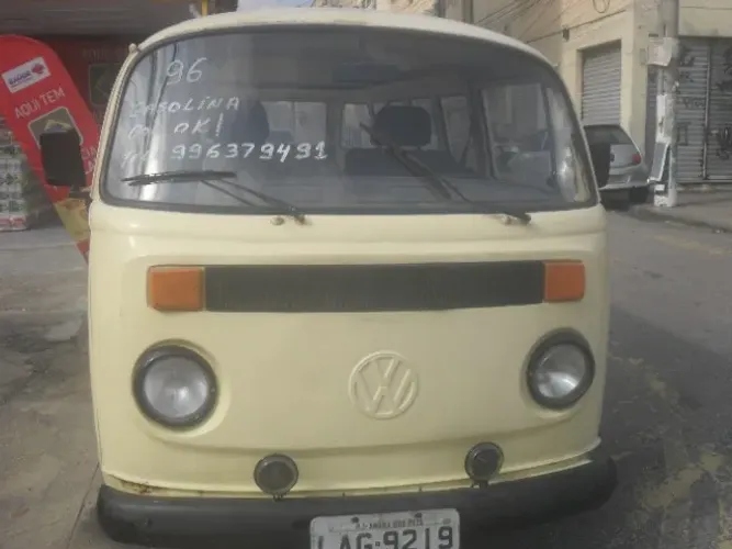 Volkswagen Kombi Standard/ Luxo/ Serie Prata 1996