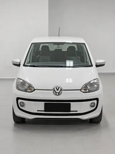 Volkswagen Up! Black/white/red I Motion 1.0 Flex 5P 2015
