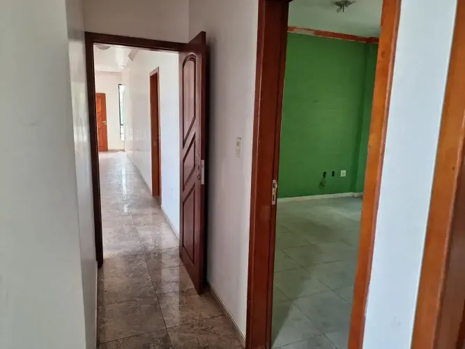 Prédio comercial no próximo a Djalma Batista, com 15 salas, no São Geraldo - Manaus - AM