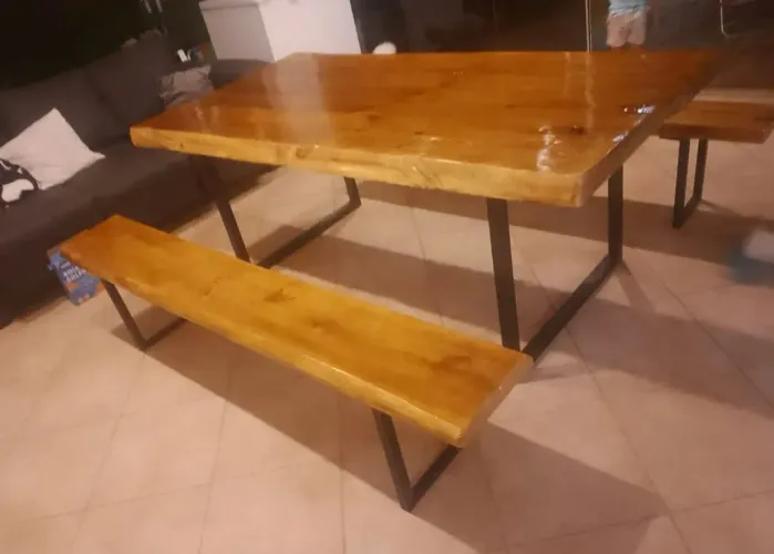 Mesa rústica