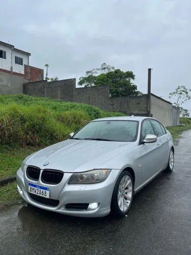 BMW 320I A 2011