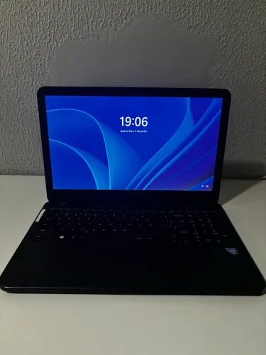Notbook Samsung Essentials