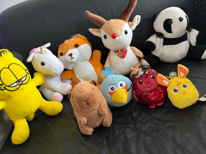 Coleção 9 pelúcias