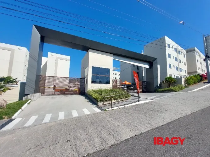 Excelente Apartamento 2 dormitório(s) em Bom Viver - Biguaçu