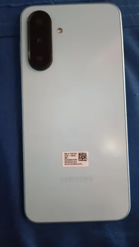Samsung Galaxy A17 uma semana de uso pra vende logo 700 reais