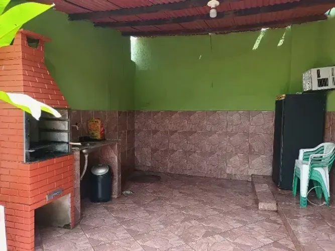 Casa na Marambaia com 2/4