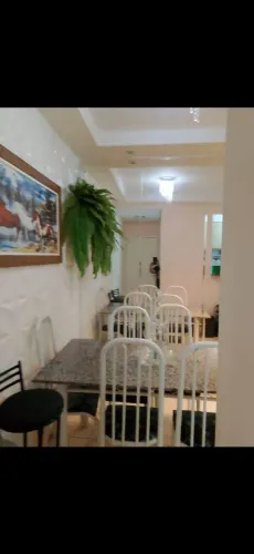 Alugo quarto mobiliado
