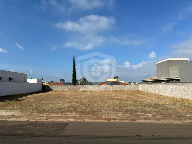 Terreno Residencial à venda em Bauru (Jardim Estoril) | 770 m²