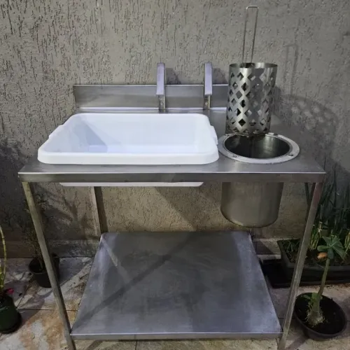 Mesa para Empanar Frango Frito 90Cm  Nova Ind (usada) estudo troca 2300