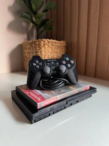 PS2 Slim + GOW Original