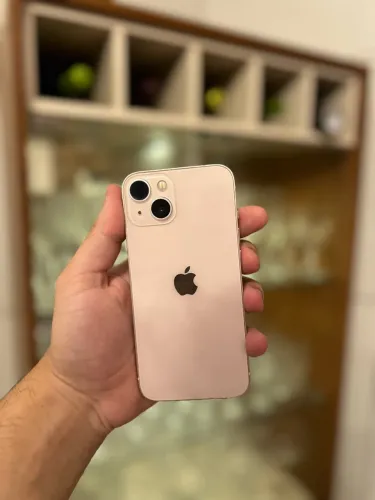 iPhone 13