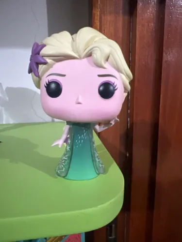 Funko Pop Frozen Fever Elsa 155 sem caixa 