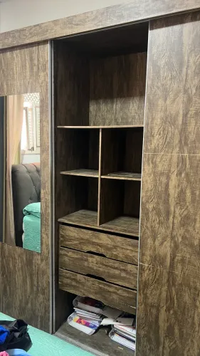 GUARDA ROUPA