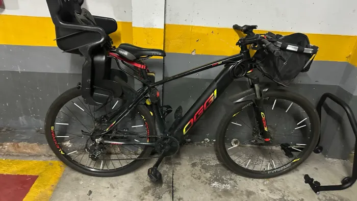 Bike eletrica Oggi Big Wheel 8.0 quadro tamanho 19 usada