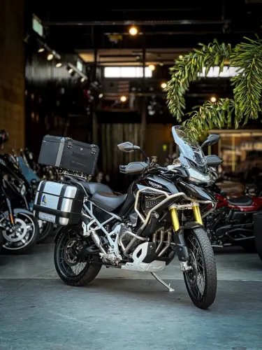 TRIUMPH TIGER 1200 RALLY EXPLORER 2022