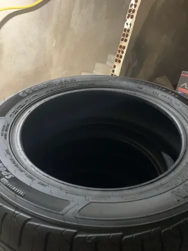 Pneus Goodyear 185/60 R15