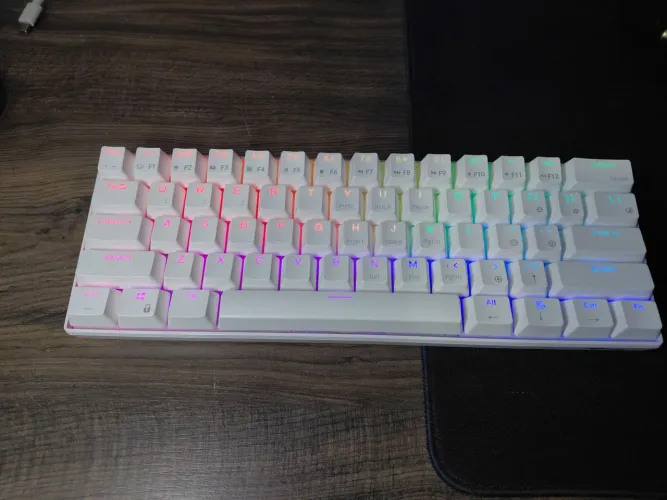 2 Teclados Gamers Mecânicos - Royal Kludge RK61 + Attack Shark K86
